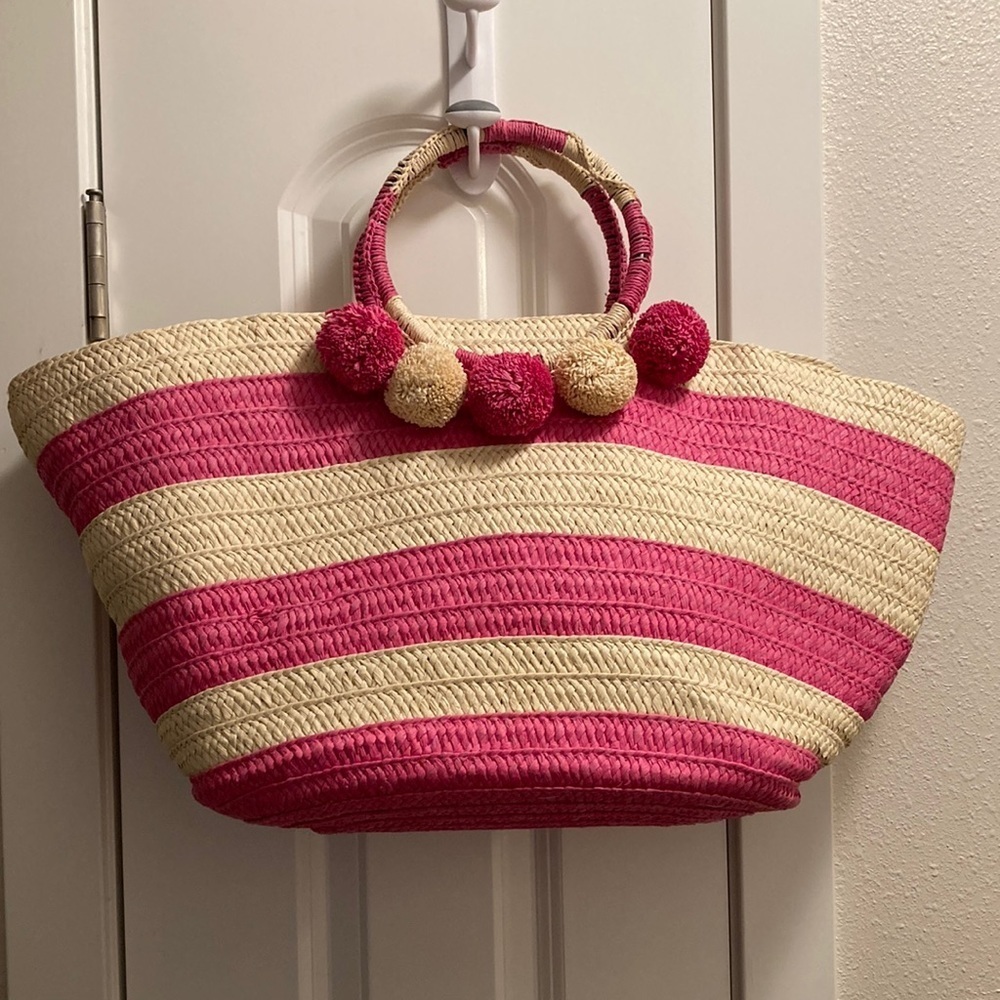 SHIRALEAH Straw Wicker Pink/Cream Tote Beach Bag Snap Closure